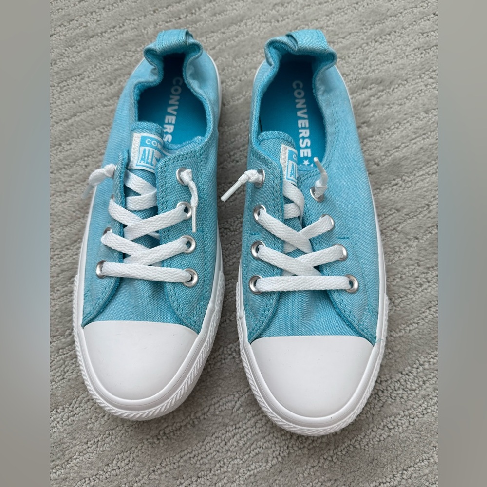 NWOT—Converse Canvas Sneakers, sky/baby blue, 9
